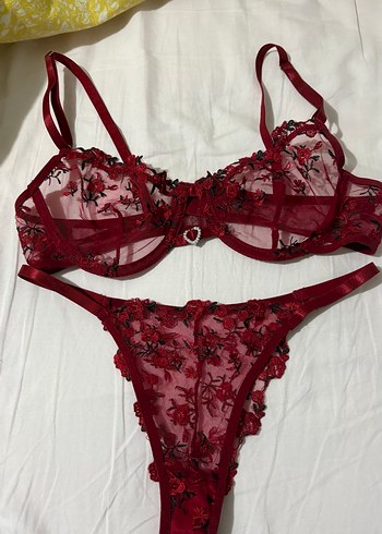 Kullanılmadı İşlemeli Gotik Sütyen ve Külot Takımı - Görsel 2