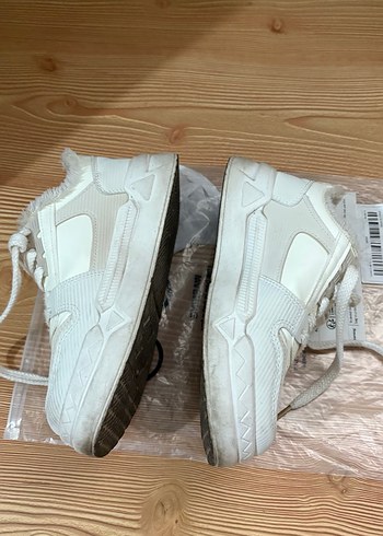 Beyaz Bağcıklı Kadın Spor Ayakkabı - Görsel 4