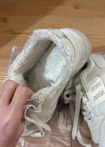 Beyaz Bağcıklı Kadın Spor Ayakkabı - Görsel 6