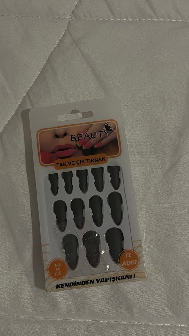 12 Adet Siyah Tak ve Çık Tırnak - Görsel 2