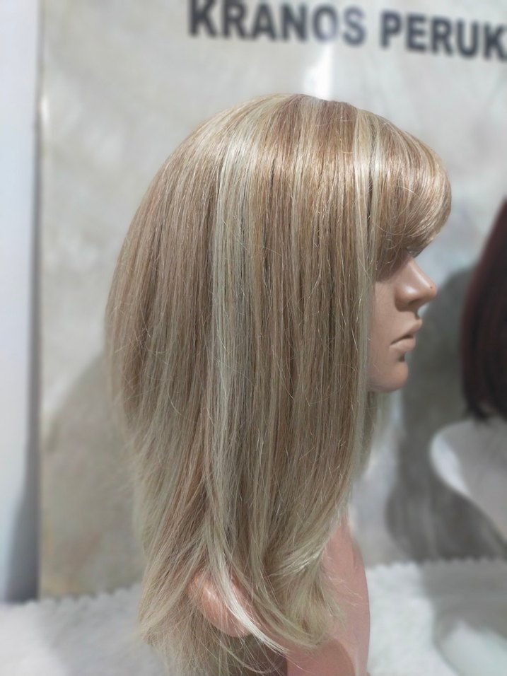 röfleli Sentetik Kumaş Kadın Peruk - Görsel 2