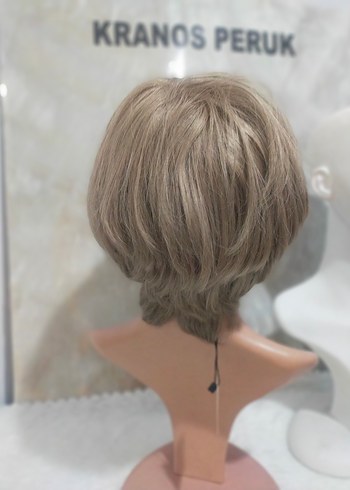 Kadın Sentetik Kısa Peruk - Görsel 6