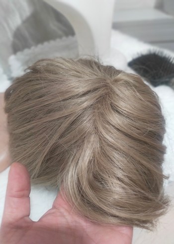 Kadın Sentetik Kısa Peruk - Görsel 3