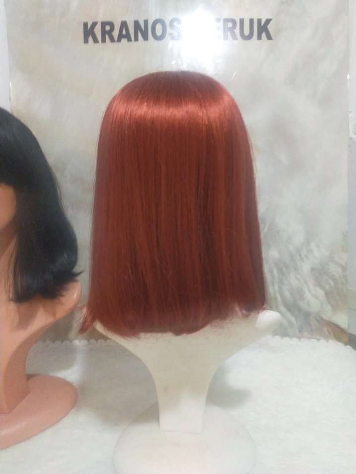 Kırmızı Sentetik Kumaş Kadın Peruk - Görsel 3