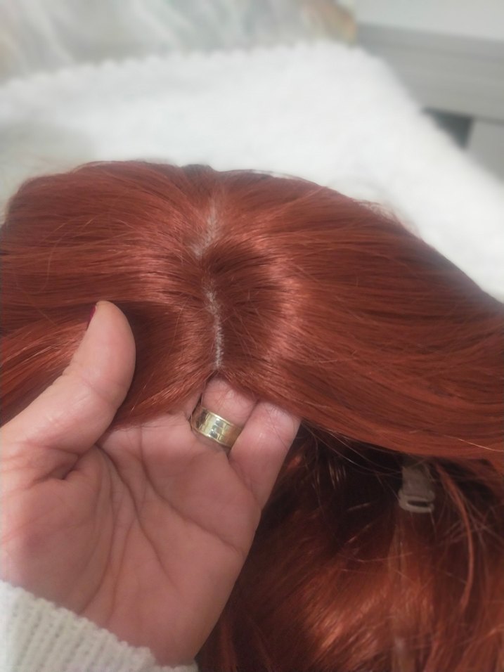 Kırmızı Sentetik Kumaş Kadın Peruk - Görsel 4