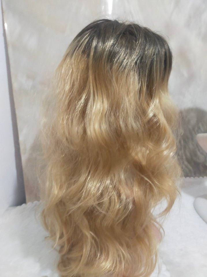 omreli Dalgalı Sentetik Peruk - Görsel 5