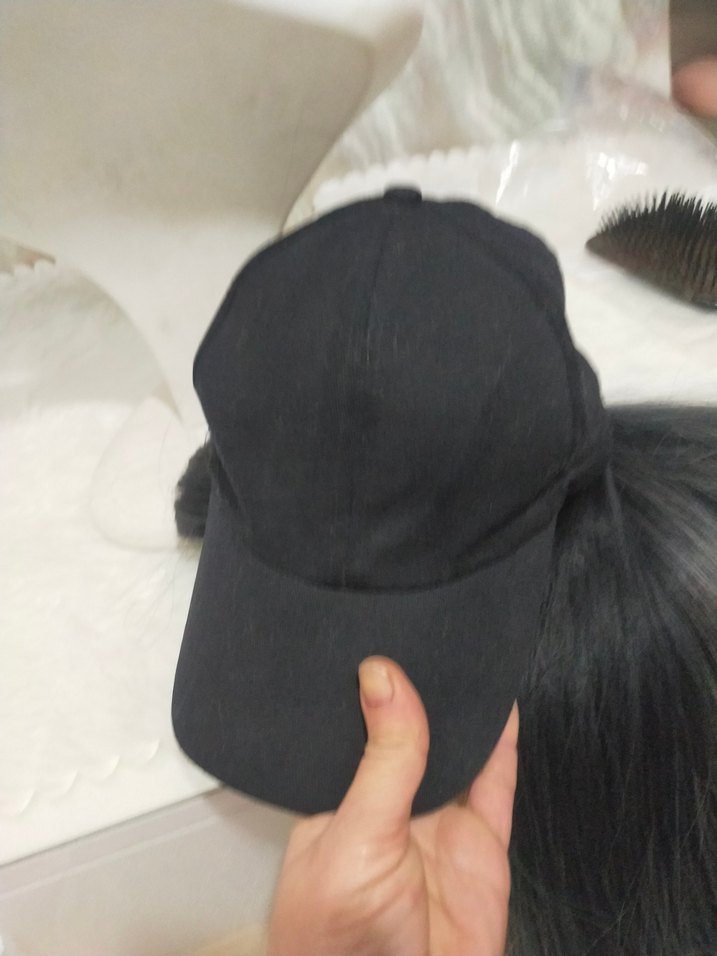 Gri Uzun Sentetik Kumaşlı Goth Kadın Şapkali peruk - Görsel 2