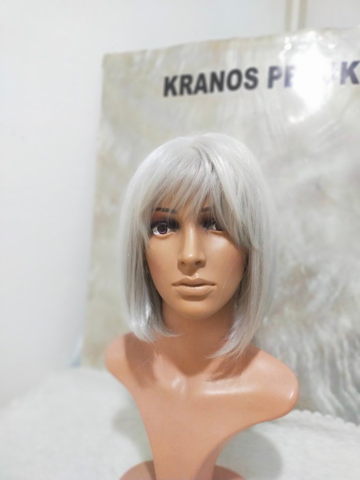 Gri Kadın Sentetik Kumaş Peruk - Görsel 2