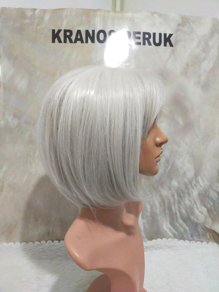 Gri Kadın Sentetik Kumaş Peruk - Görsel 3