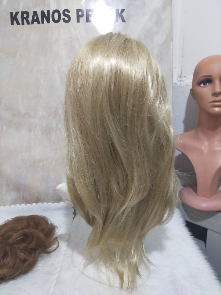 küllü platin peruk Sentetik Kadın Saç Aksesuarı - Görsel 5