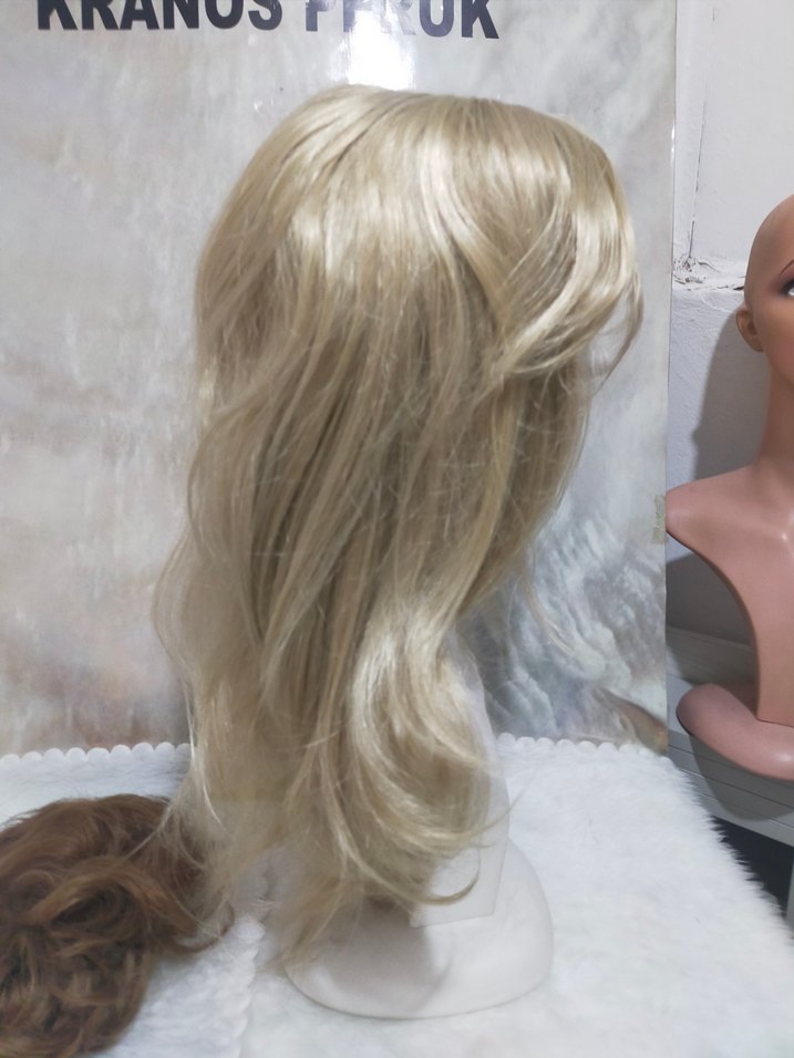 küllü platin peruk Sentetik Kadın Saç Aksesuarı - Görsel 4