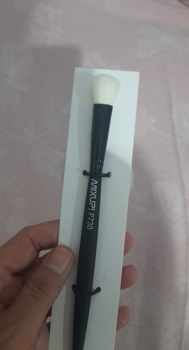 Pastel Bej Makyaj Fırçası ve Pudra sadece birkez kullandım - Görsel 3