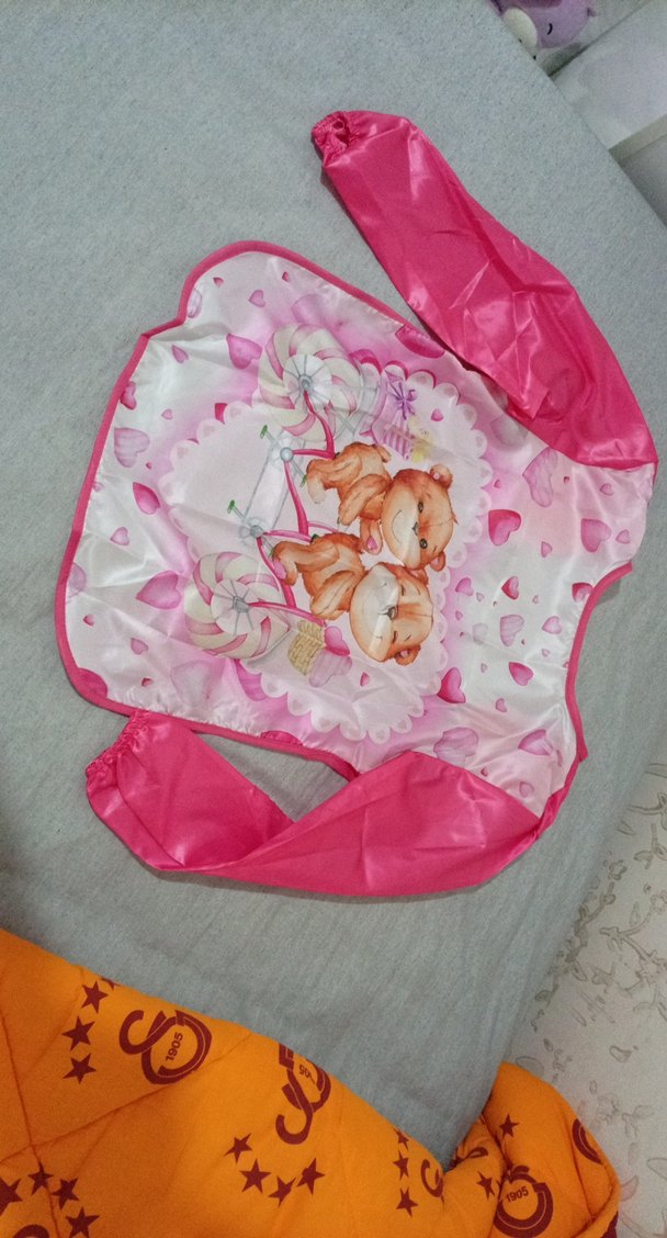 Pembe Baskılı Bebek Önlüğü Uzun Kollu - Görsel 2