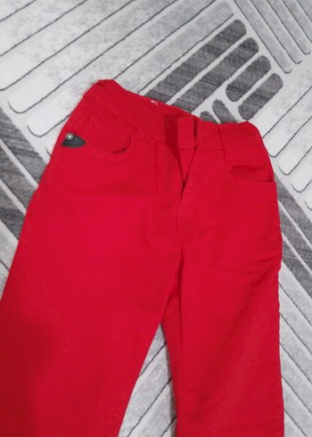 7 Yaş Beden Erkek Çocuk Kırmızı Düğmeli Pantolon