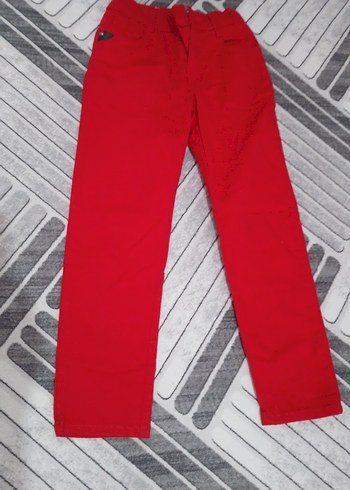 LC Waikiki Erkek Çocuk Kırmızı Düğmeli Pantolon