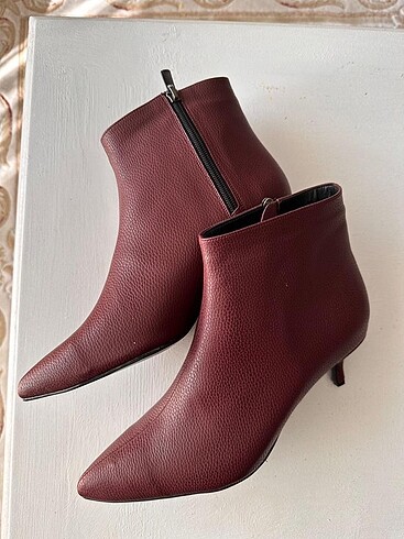 41 Beden bordo Renk BORDO DERİ BOT FLOTER