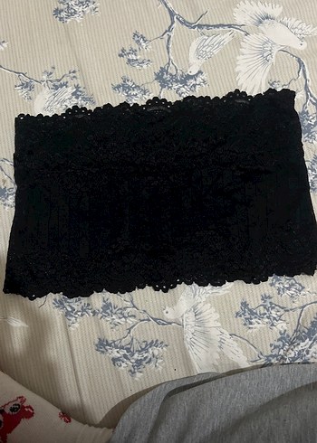 Siyah Dantel Midi Bralet