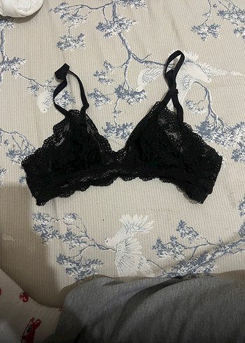 Siyah Dantel Goth Bralet