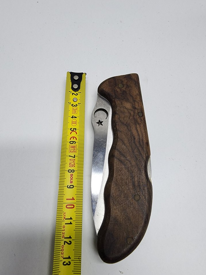 Ceviz Ahşap Saplı Katlanır Bıçak - Görsel 2