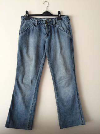 29 Beden mavi Renk Mavi jean