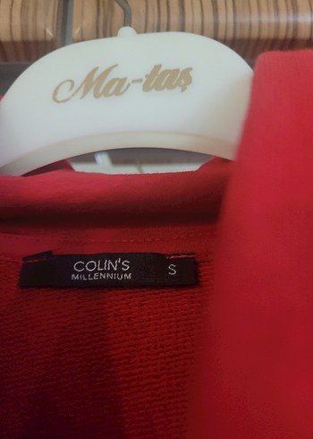 Kırmızı Kapüşonlu Uzun Kollu Sweatshirt - Görsel 3