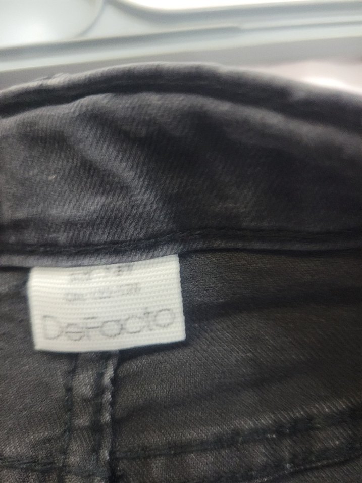 Erkek Çocuk Gri Denim Şort - Görsel 3