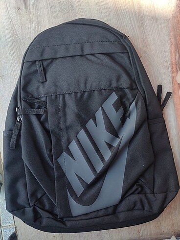 Nike günlük sırt çantası