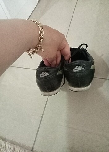 Nike 37 numara orjinal nike