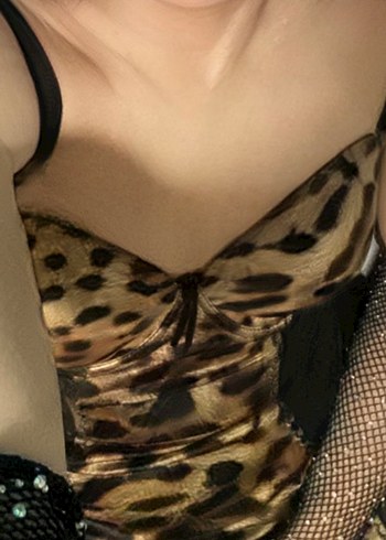 Leopar Desenli Göğüs Destekli Saten Elbise Gecelik - Görsel 2