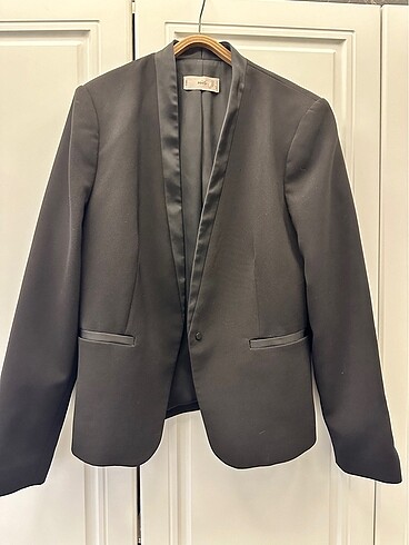 MANGO BLAZER