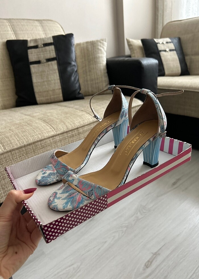 Hakiki Deri Mavi ve Çok Renkli Topuklu Ayakkabı - Görsel 2