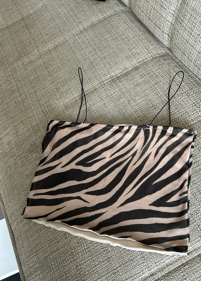 Zara Ten ve Siyah Renkli Bluz - Görsel 2