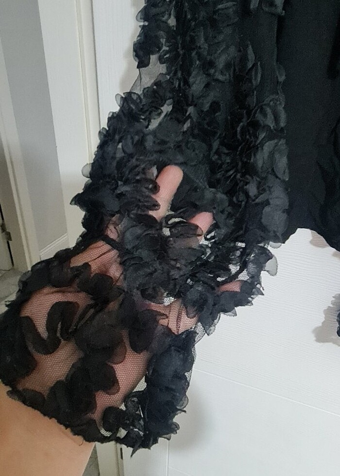 Kol detaylı bluz - Görsel 4