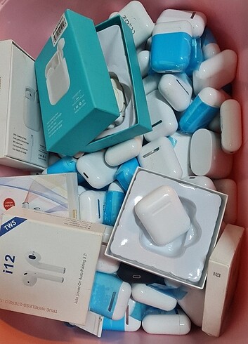 I12 Bluetooth Kulaklık 5 adet pilleri ölü  - Görsel 2