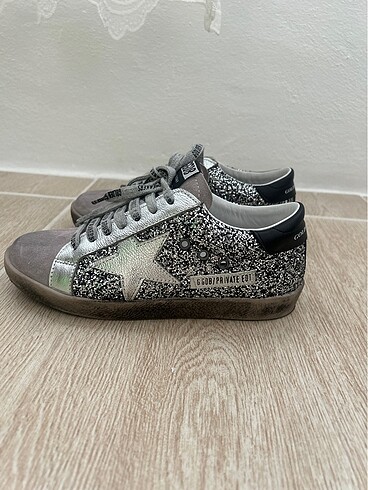 Golden goose