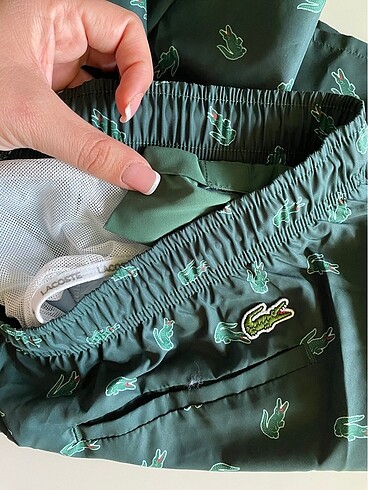 Lacoste Yeşil Deniz Şortu - Görsel 4