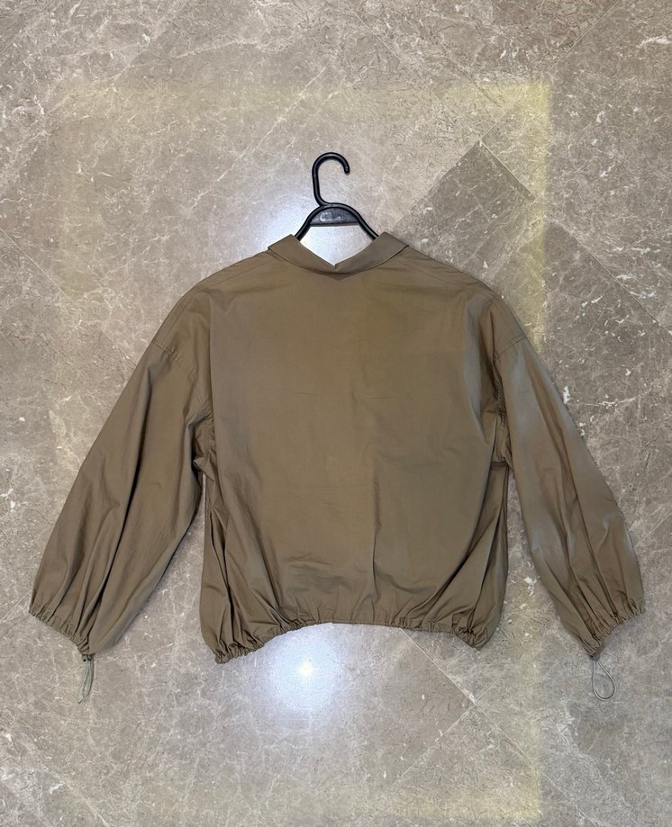 Haki Düğmeli Kadın Uzun Kollu Gömlek - Görsel 4