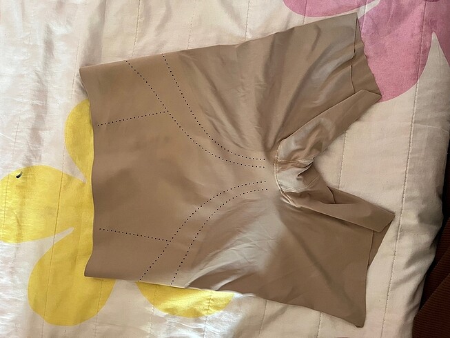 Sıfır Penti Dikişsiz Ten Rengi Şort Korse