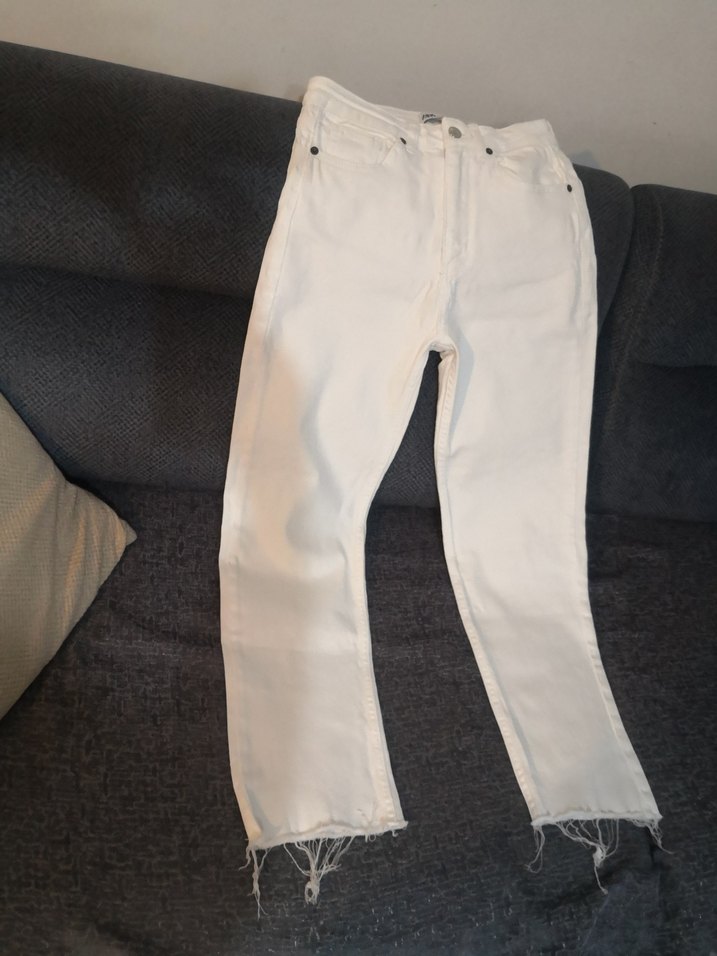 Zara beyaz düz paça pantolon - Görsel 4