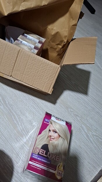 Palette küllü açık sarı - Görsel 11