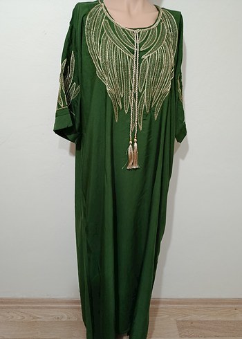 Püsküllü Nakışlı Yeşil Uzun Kadın Elbise - Görsel 6