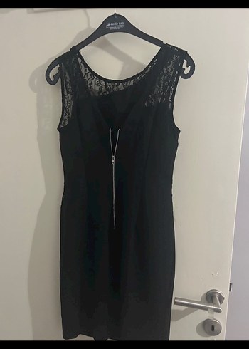 Dantelli Siyah Midi Elbise - Görsel 2