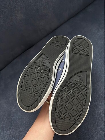 37 Beden Converse babet