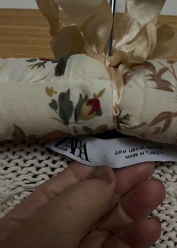 Zara V Yaka saç Örgü Kazak