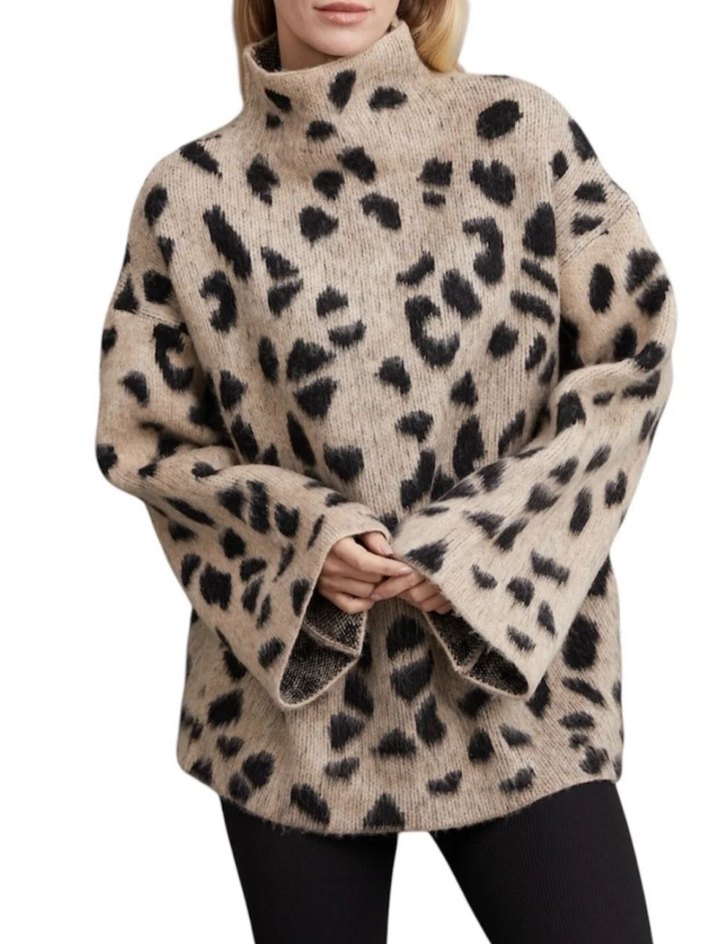 Leopar Desenli Yumuşak Kumaşlı Kadın Kazak - Görsel 2
