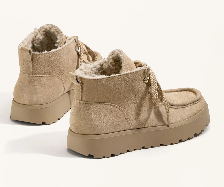 Bej Süet Kürklü Kadın Bot - Görsel 3