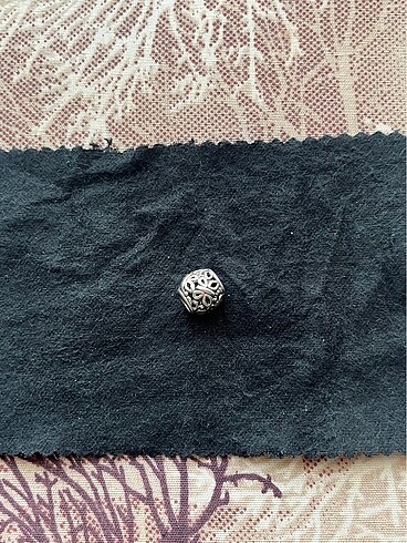 Pandora kelebek charm