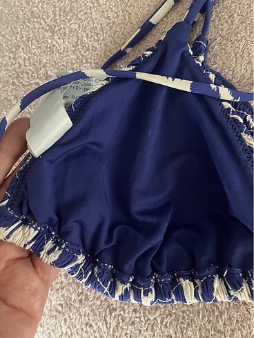 m Beden mavi Renk Oysho bikini üstü