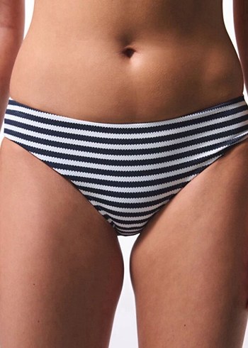 Siyah Çizgili Kadın Bikini Altı