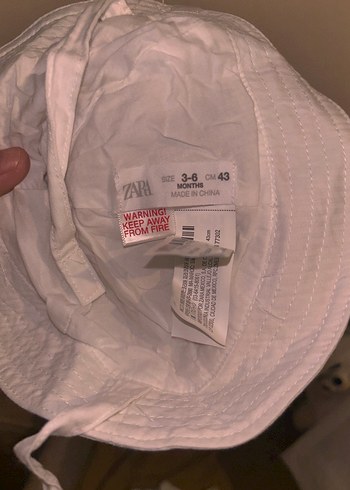 Zara Beyaz Keten Kadın Şapka